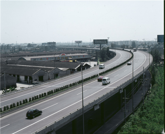 成都機場(chǎng)路高架橋.jpg
